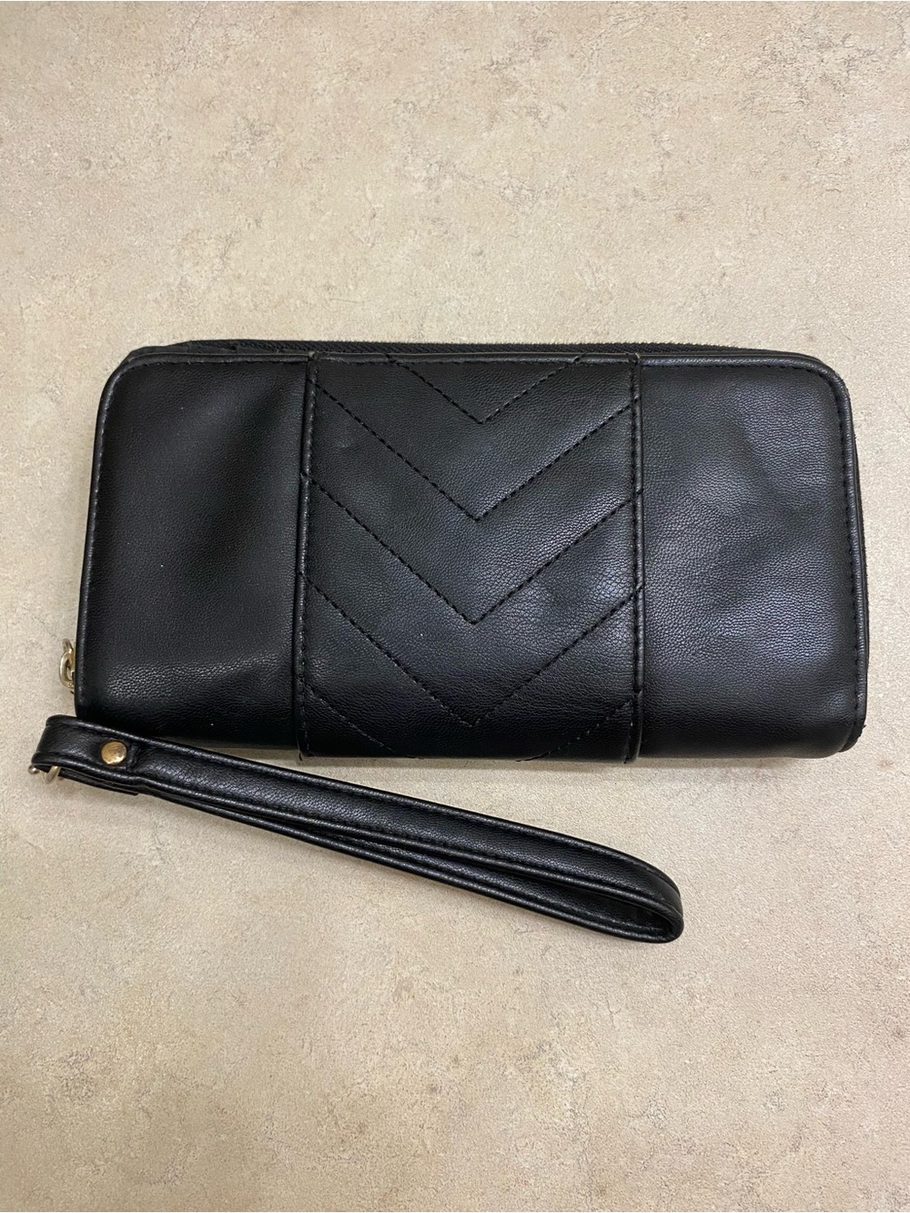 Black Quilted Wristlet Clutch - Sleek Women's Wallet